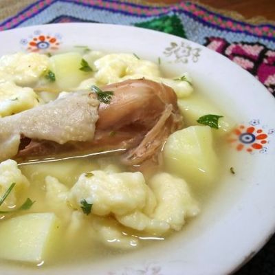 Суп с куриными клецками